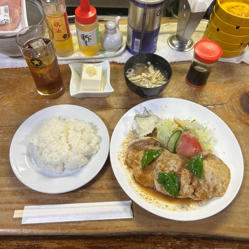 生姜焼き定食(日多地 )