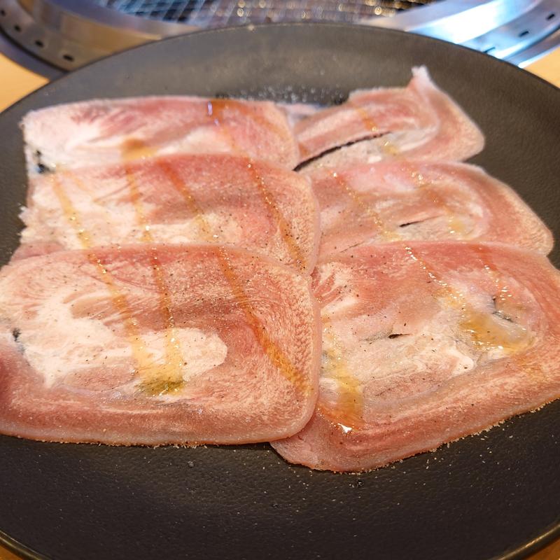 先付け【塩タン（ポーク）】(焼肉きんぐ 竹ノ塚店)