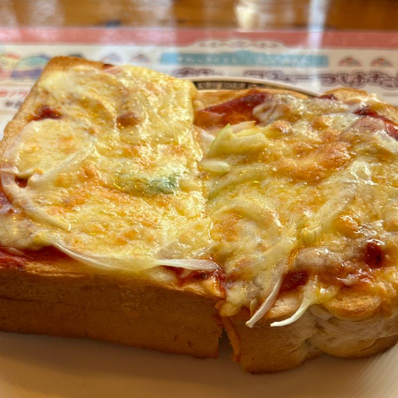たっぷりたまごのピザトースト(コメダ珈琲店 小浜店)