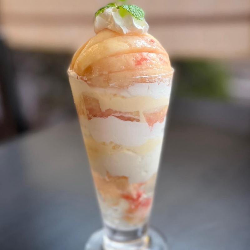 桃パフェ(Le＊Lien)