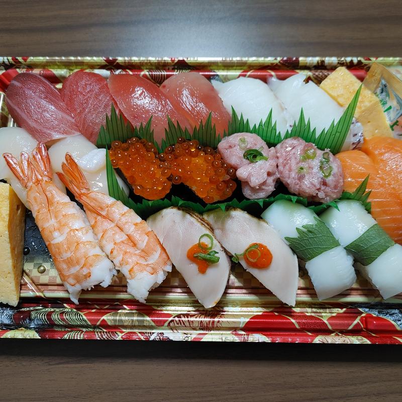 賑わい寿司盛合せ 華(スーパーベルクス 市川鬼高店)