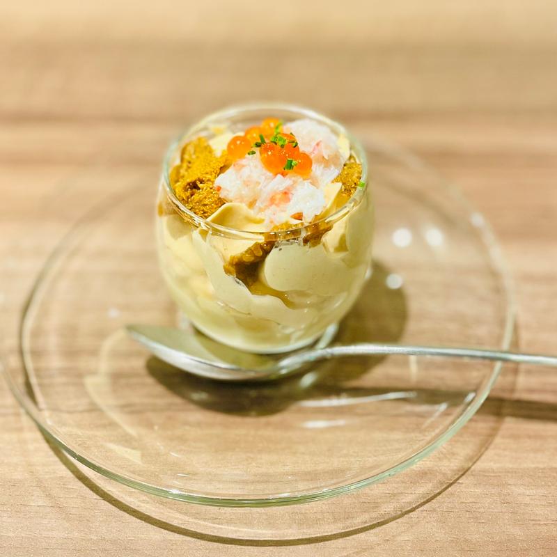 ウニ・カニ・いくらを添えた雲丹のムース(俺のイタリアン 吉祥寺)