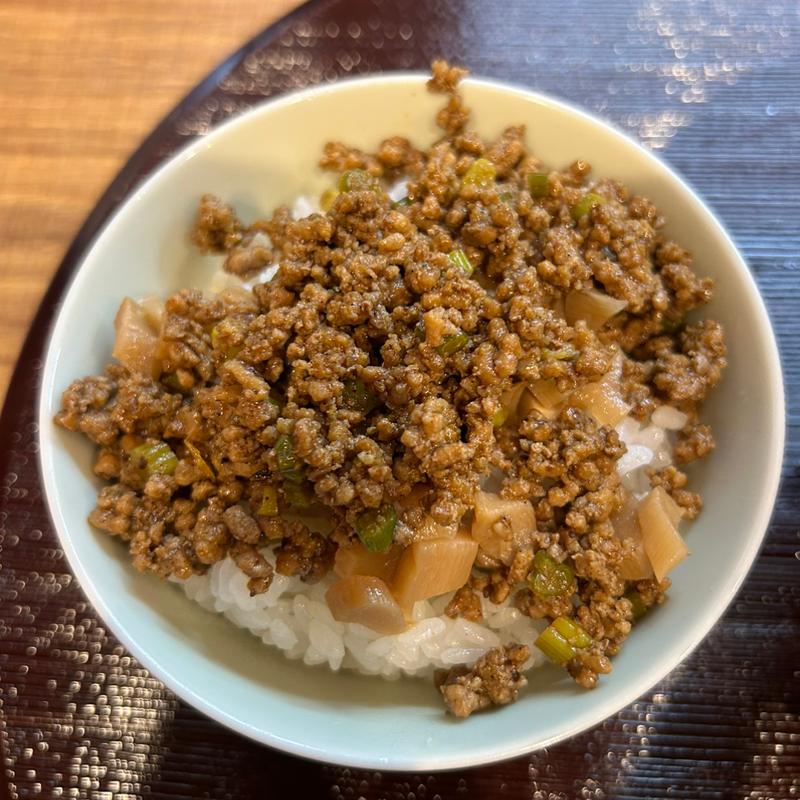 〆ミンチごはん(麺々 結び)