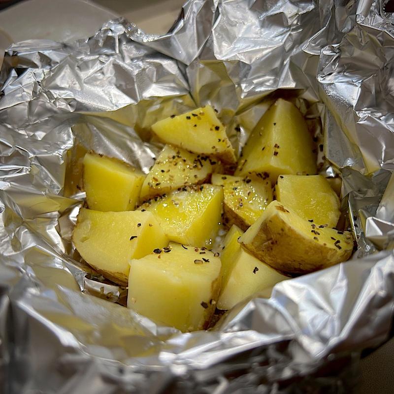 ジャガイモバターホイル焼き(劇場居酒屋 海のダイア 名古屋駅)