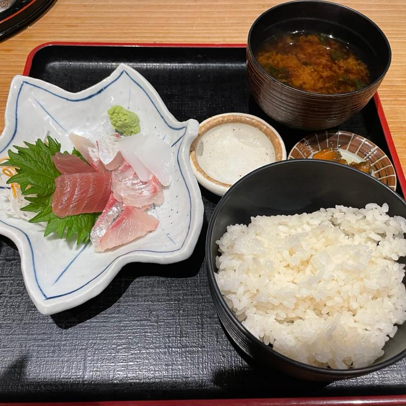 (鈴木水産 外宮参道店 )