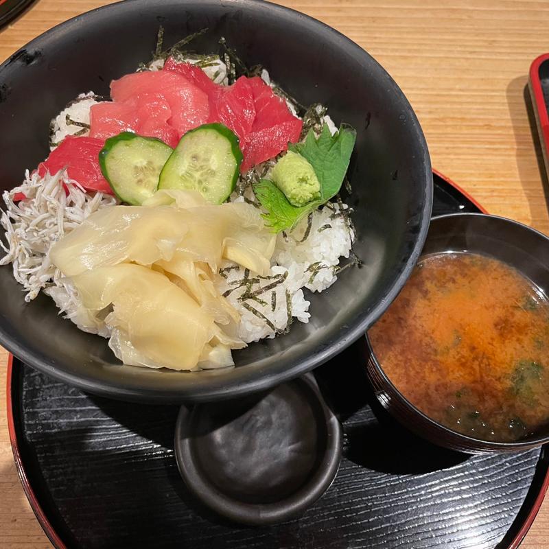 (鈴木水産 外宮参道店 )