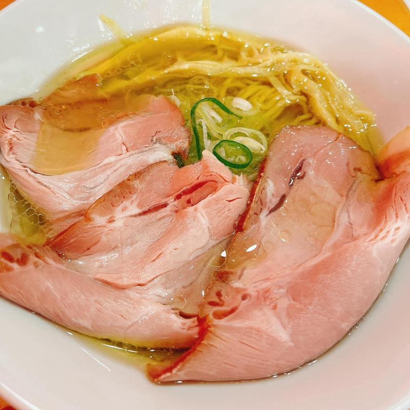 地鶏塩そば(極辛味噌専門店 麺屋つどい)