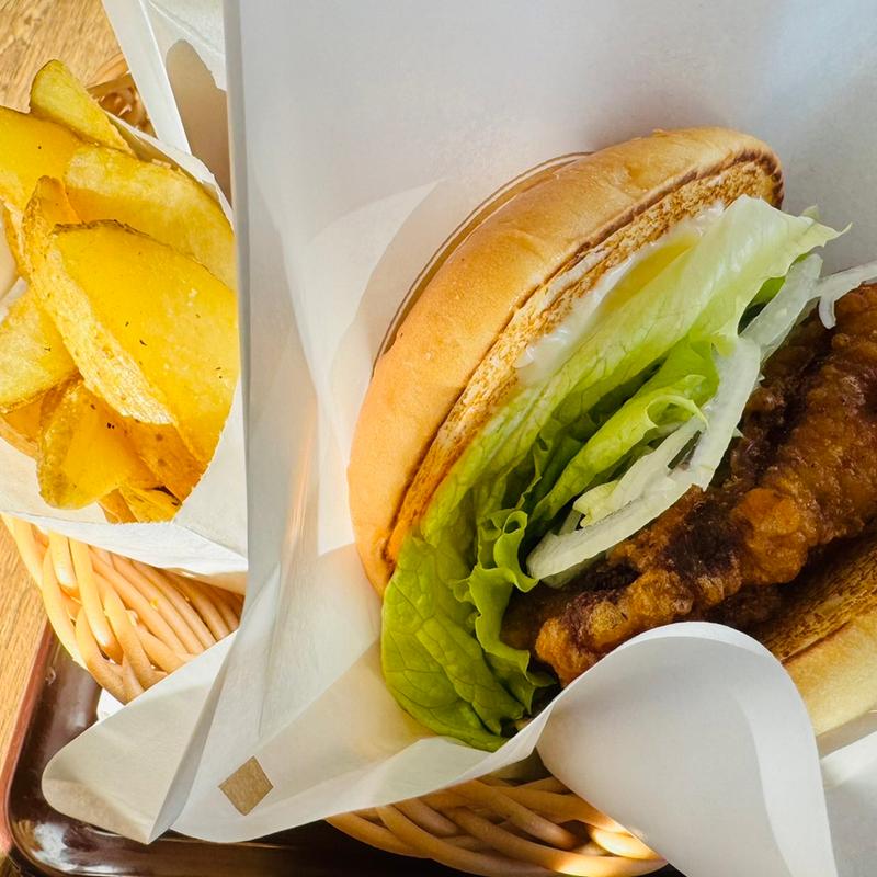 塩レモンチキンバーガー(フレッシュネスバーガー インターパークショッピングビレッジ店 （FRESHNESS BURGER）)