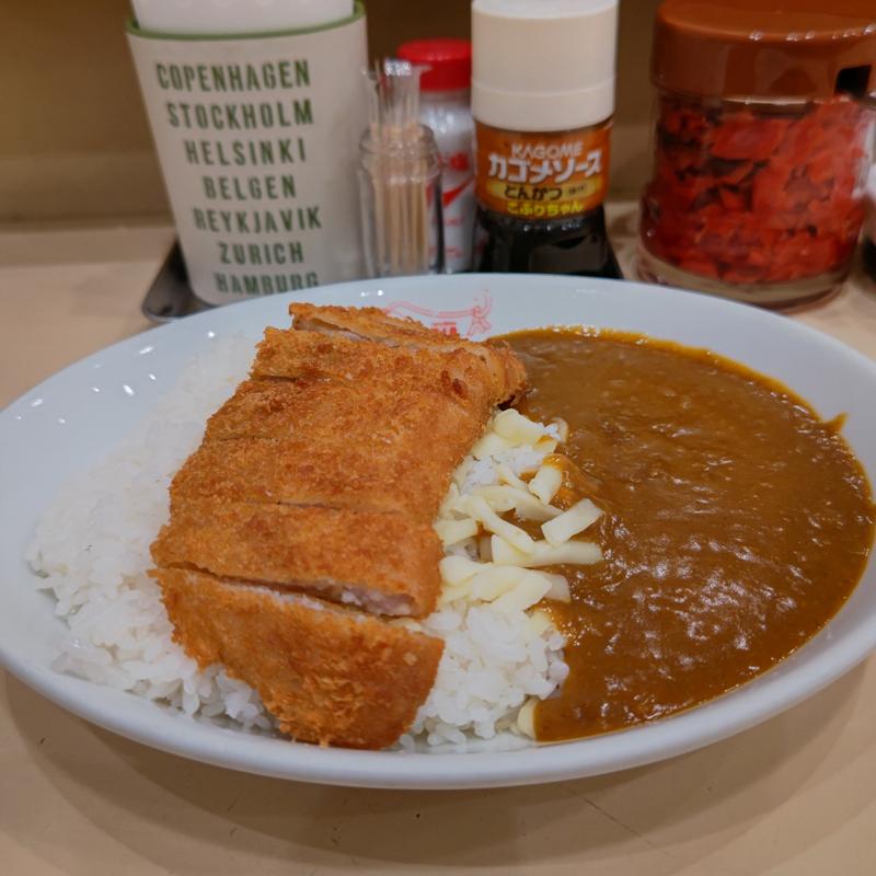 カツカレー(カレーハウス リオ 上大岡店)