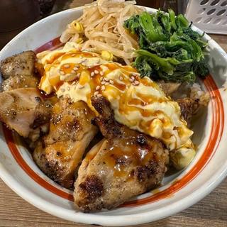 炭焼鶏タル丼(炭焼き丼専門店どんぴしゃり)