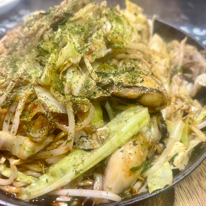 牡蠣焼きそば(ひろし食堂)