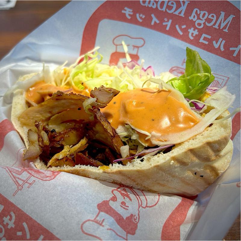 ピタ ミディアム(Mega Kebab 中部国際空港・セントレア店 Halal ‎حلال ハラール)