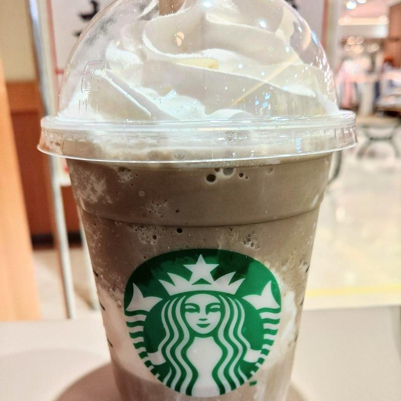 ほうじ茶もちっとミルクフラペチーノ(スターバックスコーヒー 芦花公園店)