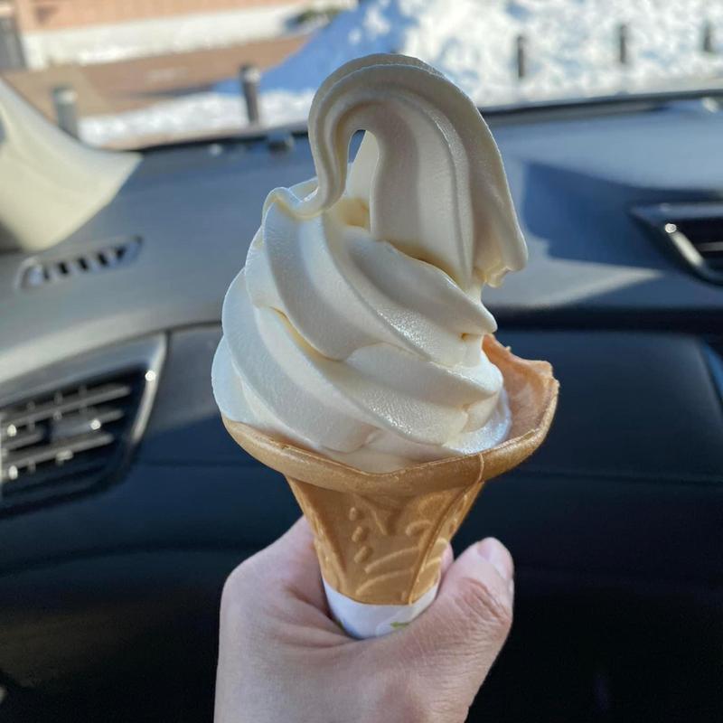 ソフトクリーム ミルク((株)おおのミルク工房)