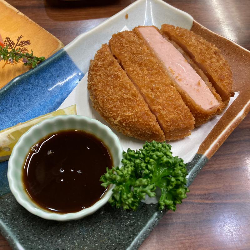 厚切りハムカツ(神田っ子 上野店)