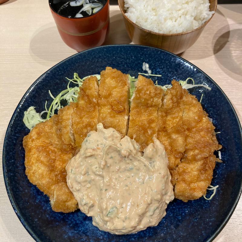 宮崎チキン南蛮 一枚肉(チキン南蛮ひむか食堂)