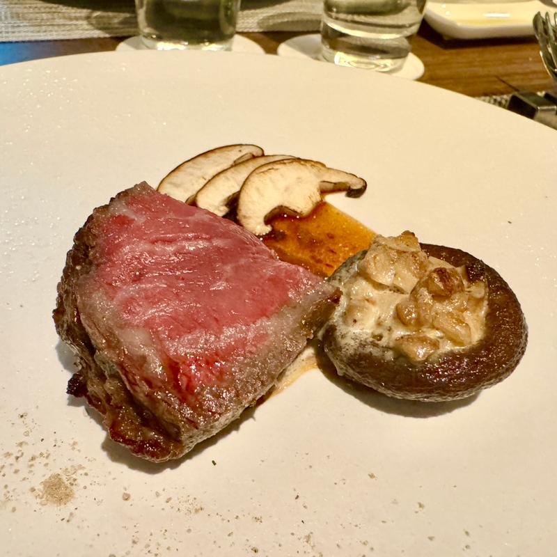 葉山石井牛・ポルチーニ茸(SCAPES THE SUITE )