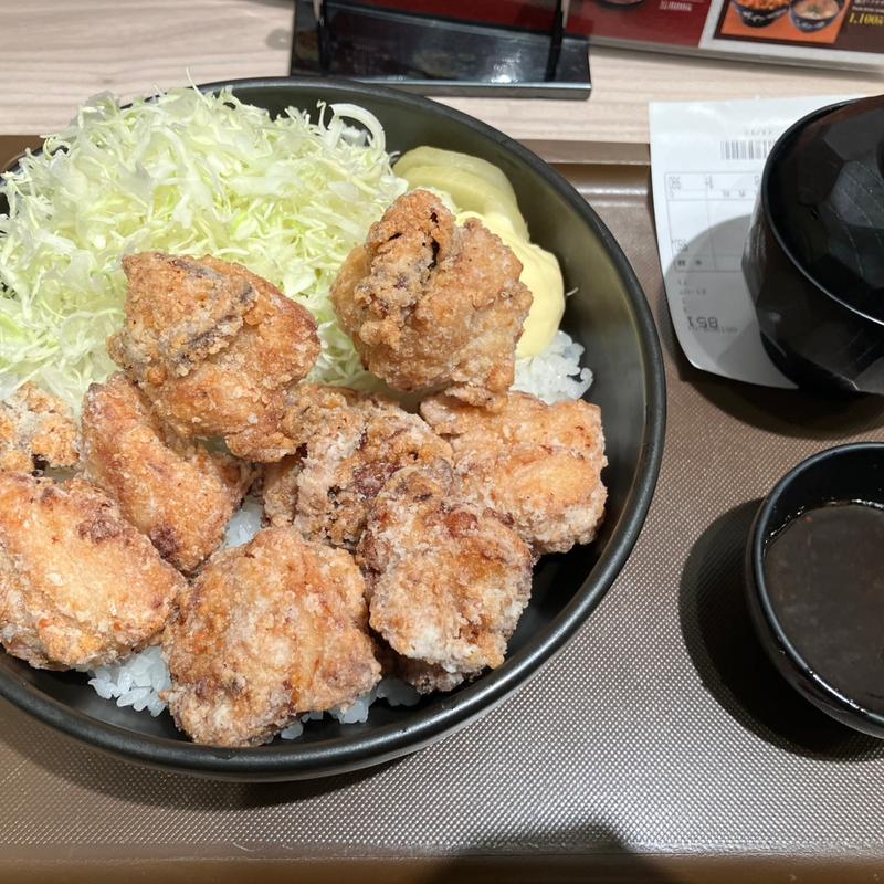 すたみな唐揚げ丼(伝説のすた丼屋 ヨドバシ仙台店)
