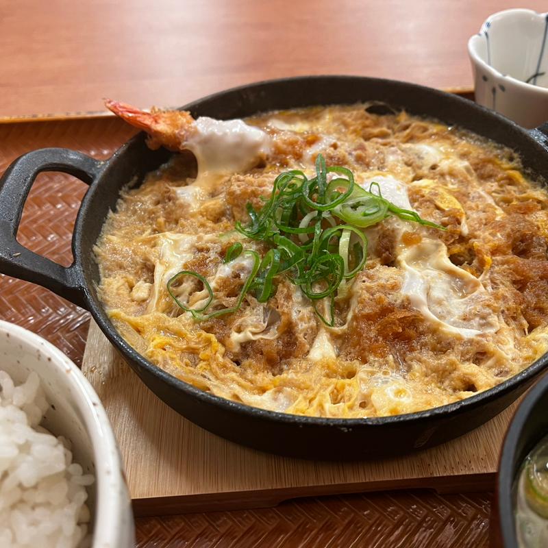 えびフライロースカツ煮定食(かつ庵 桶川朝日店)