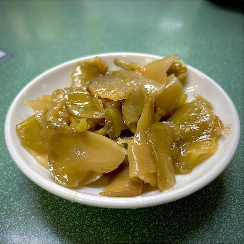 お通し(ザーサイ)(餃子ニュー柳橋)