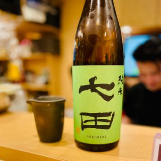 純米　七田(おでん 一品料理の門松)