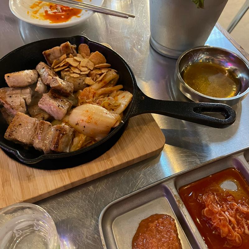 サムギョプサル(コリアンキッチン ぶたこたまがわ)