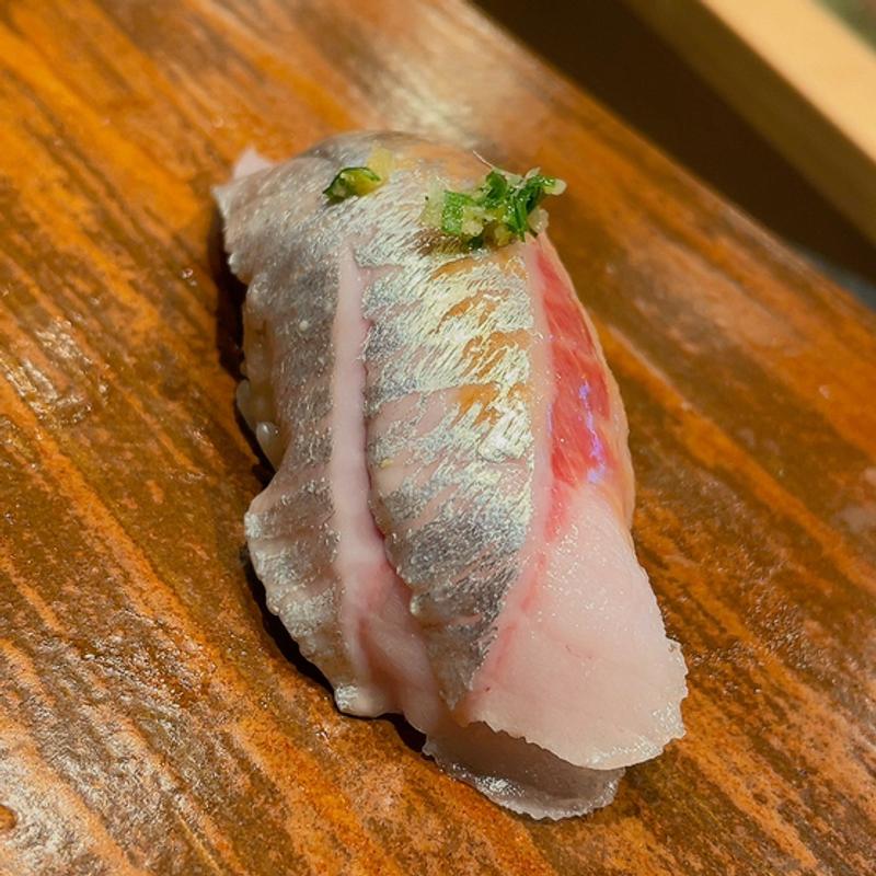 しめ鯖(2代目 辰よし)