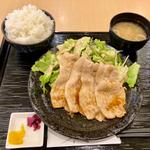 生姜焼き定食(きずな亭 )