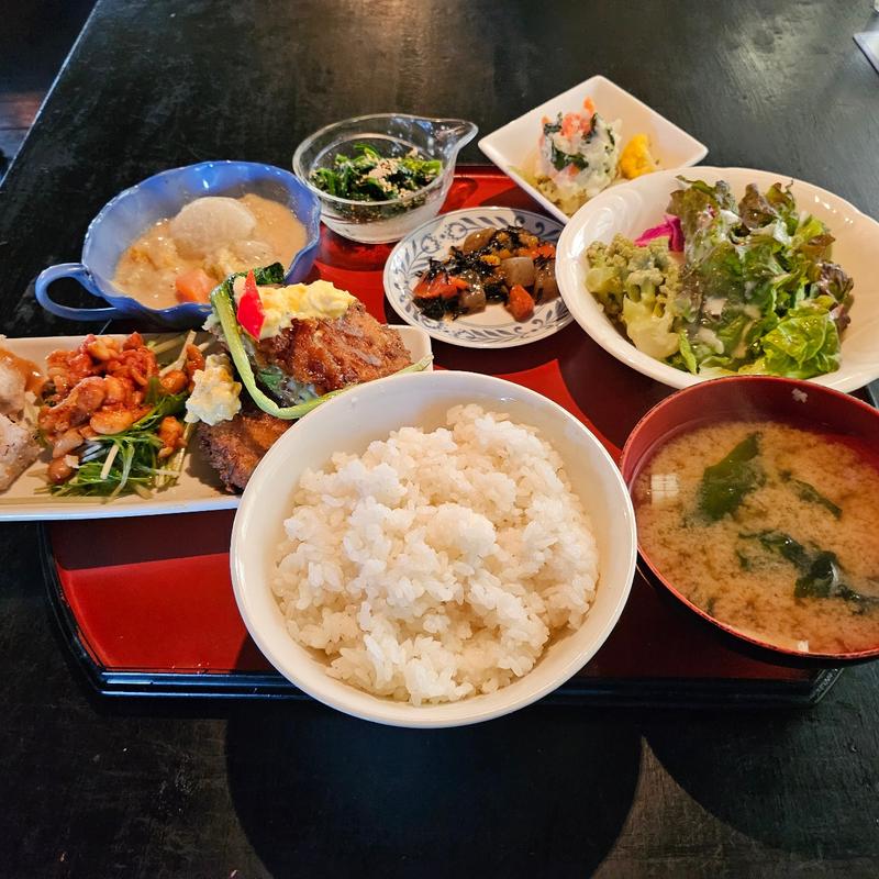 おまかせランチ(ケーキsetなし)(小さな小さなしあわせ処 ましらこ)