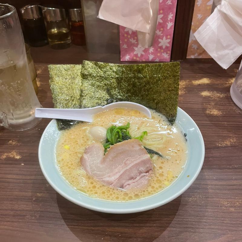 醤油ラーメン(藤沢 魂心家)