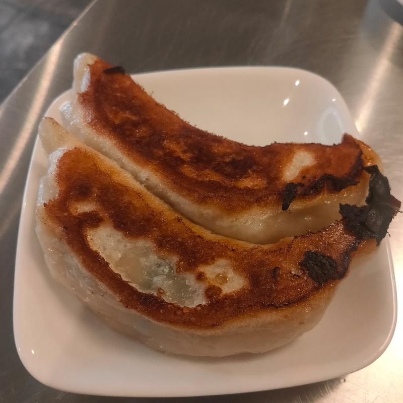 焼き餃子2個(らーめんと餃子 かんな)