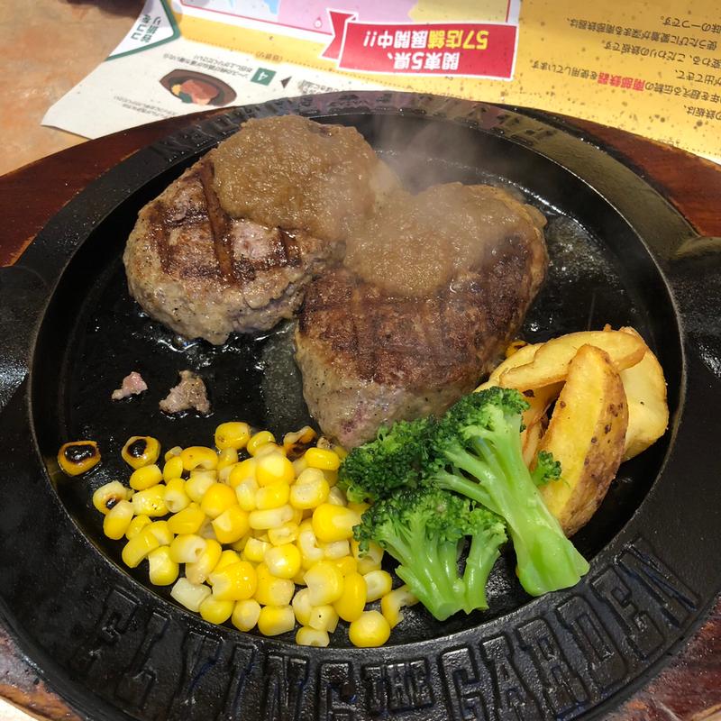 爆弾ハンバーグ【キング】(フライングガーデン 足利店)