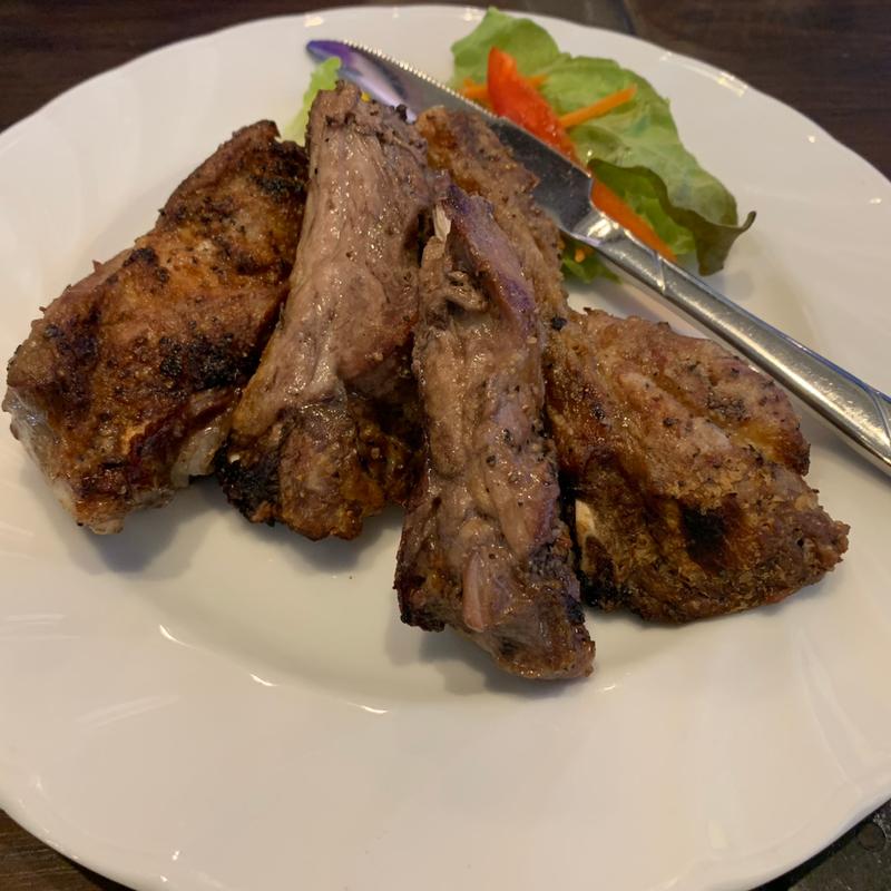 スペアリブの石窯焼き【4本】(檪の丘 （クヌギノオカ）)