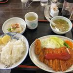 チキンカツ定食(東来軒 出汐店 )