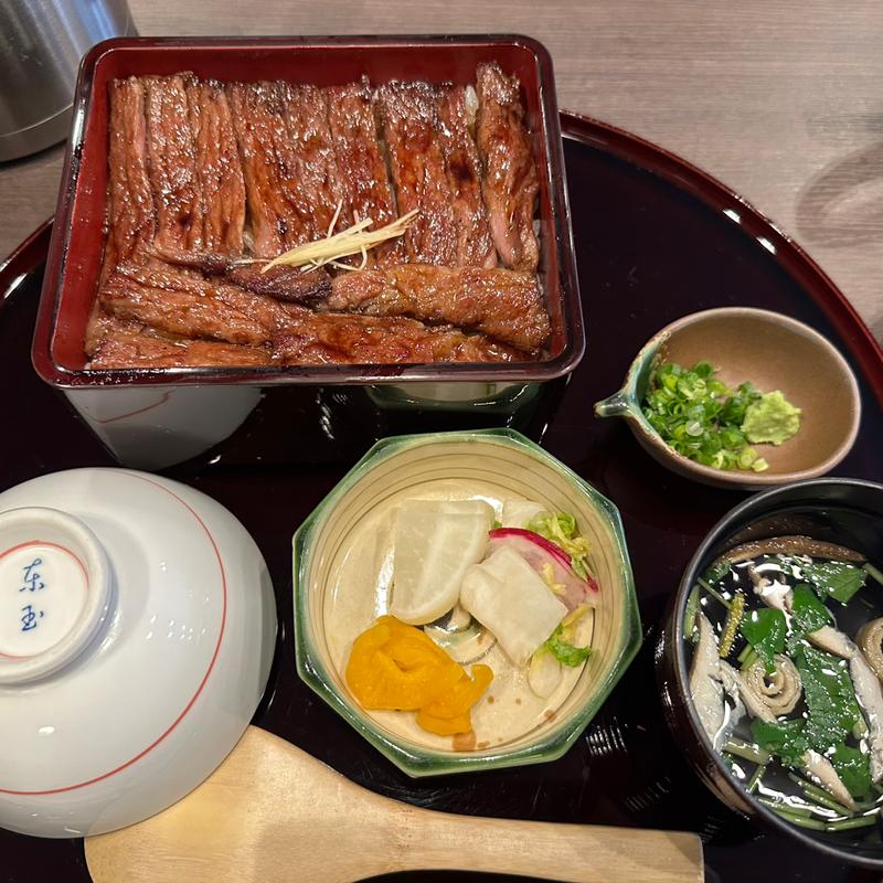 特選！飛騨牛まぶし(うな昇 )