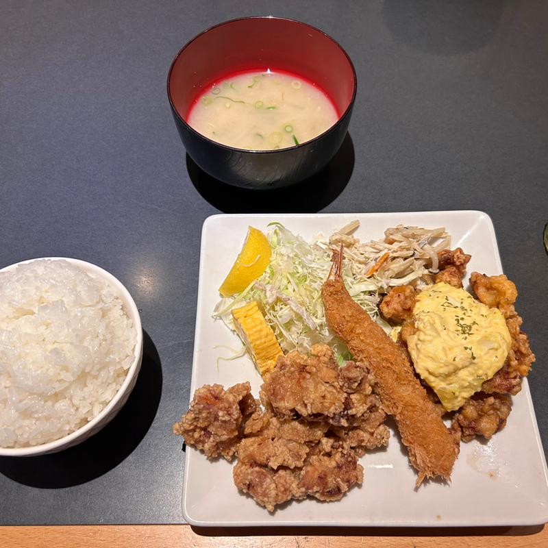 (一汁菜彩 凛々々 （リンリンリン）)