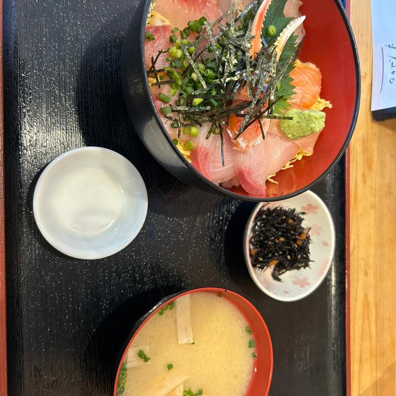 海鮮丼(ひよこ食堂)