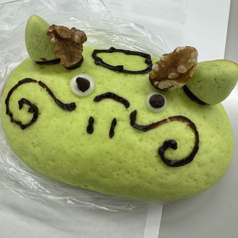 辰年のパン(ペンギンベーカリー加古川店)