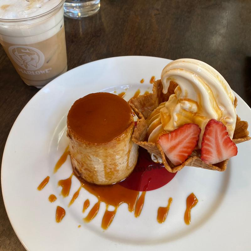 プリンandソフトクリームセット(マーロウ 逗葉新道店 )