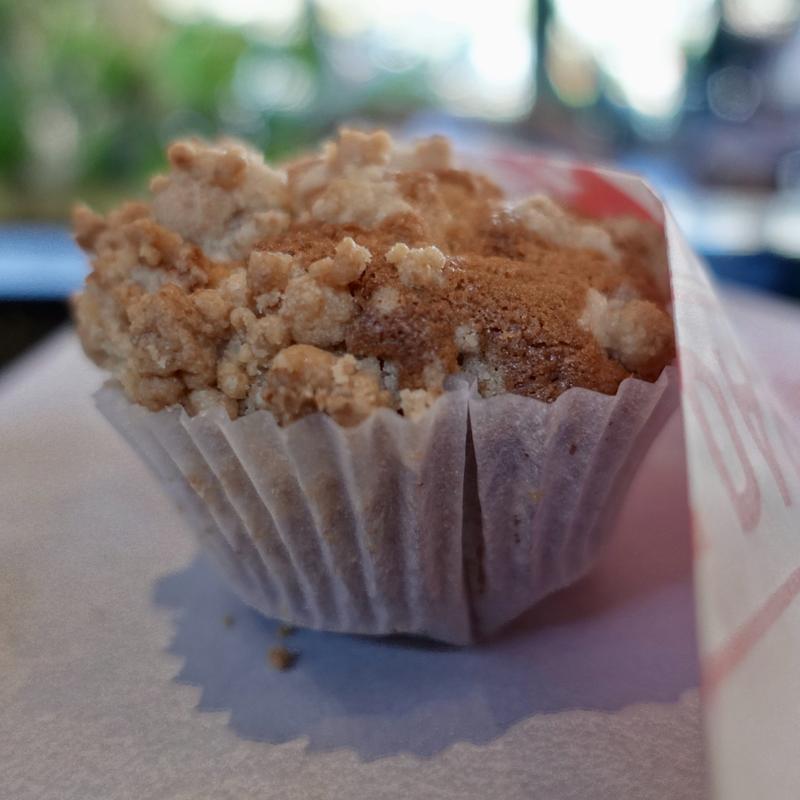 ピーナッツバターマフィン(Little Darling Coffee Roasters リトルダーリンコーヒーロースターズ)