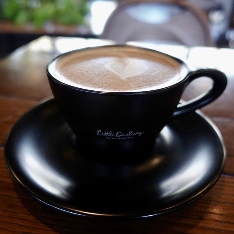 FLAT WHITE(Little Darling Coffee Roasters リトルダーリンコーヒーロースターズ)