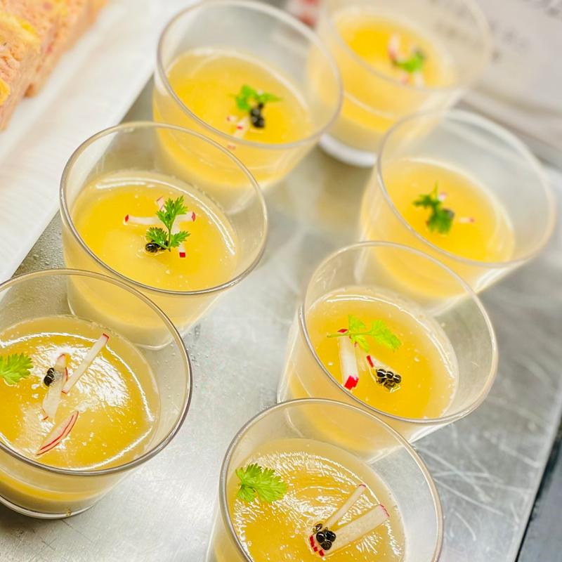 ディナーブュッフェ　カリフラワーのムース(Akala （アーカラ）)