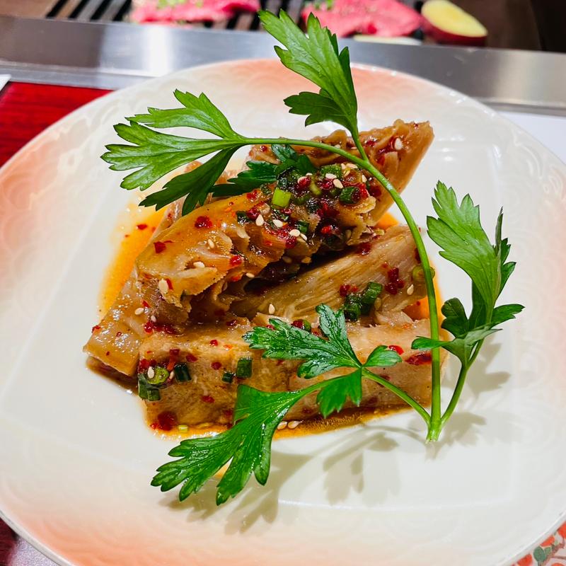 ハチノス(さんか亭)