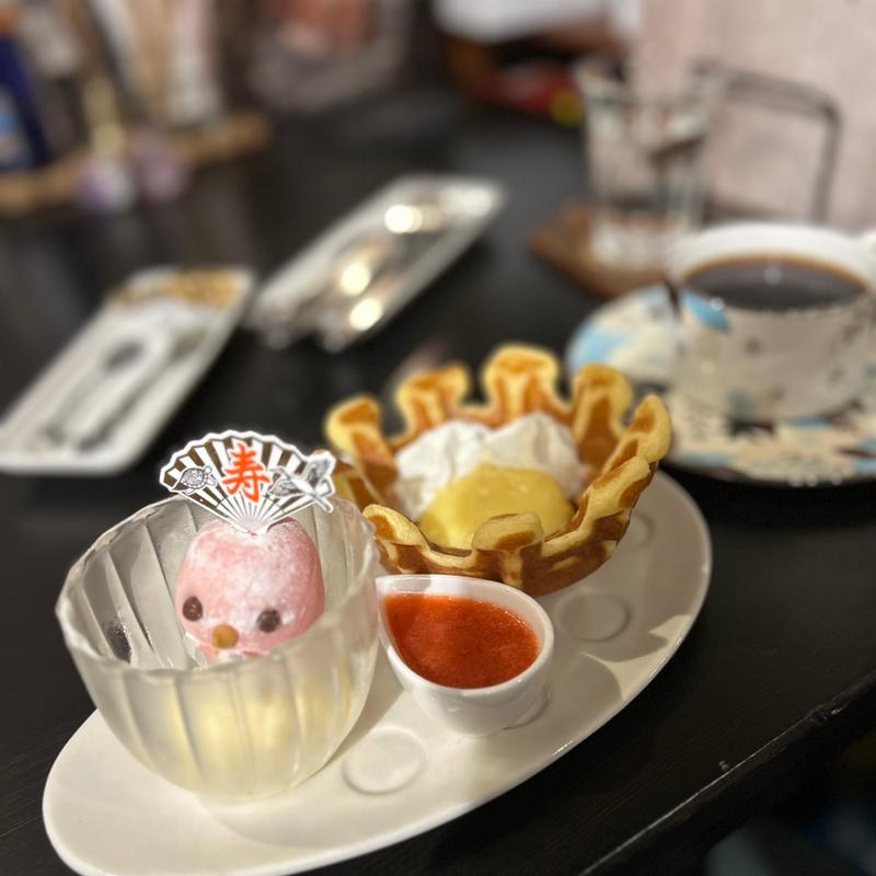 ニューイヤーワッフル2024ver ちびっふる(リュミヌー珈琲)