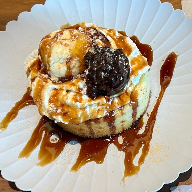 北海道十勝の小倉ホイップパンケーキ(cafe glitter（カフェグリティア）)