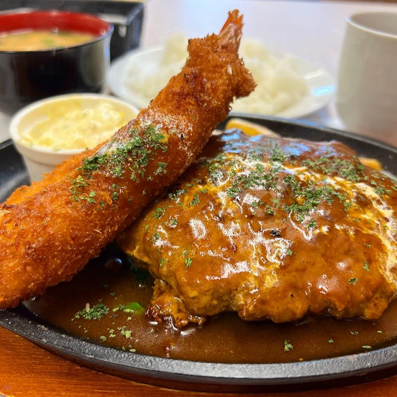 ハンバーグとエビフライ(むらた)