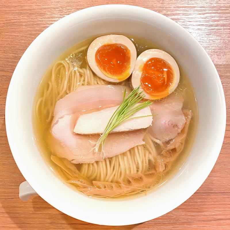 塩らぁ麺(らぁ麺 あおば)