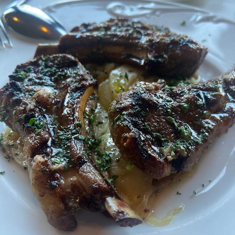 仔羊のグリル(エル・ポニエンテ（EL PONIENTE）)