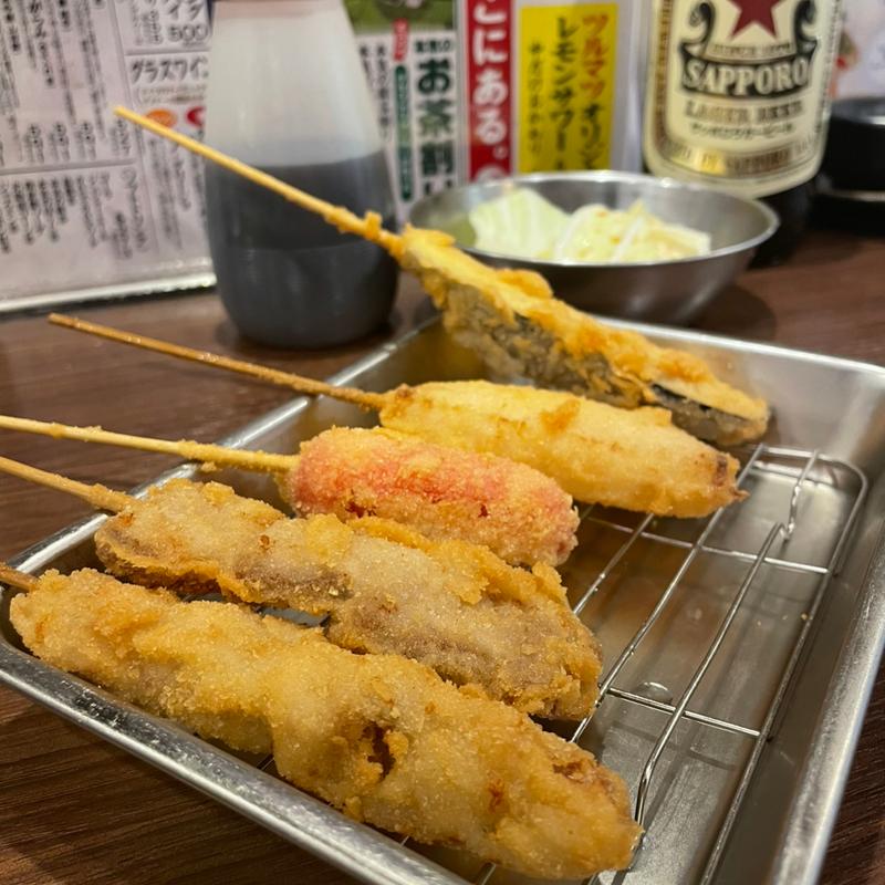 串5本盛り合わせ(酒場スタンド ニューツルマツ 上本町ハイハイタウン店)