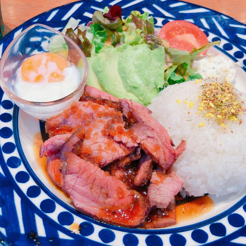 ローストビーフ丼(MuuMuuDinerNU茶屋町プラス店)